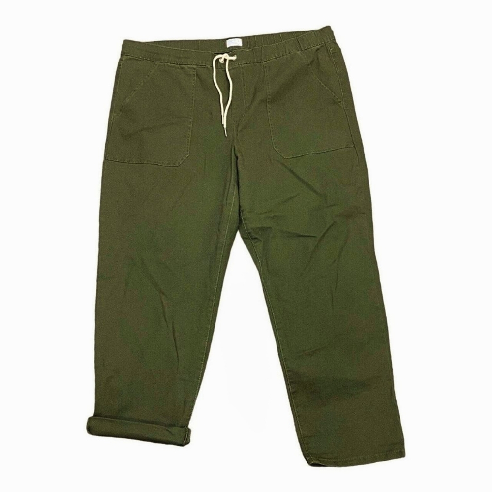 #0081- Time and Tru Olive Green Cropped Drawstring Pants
